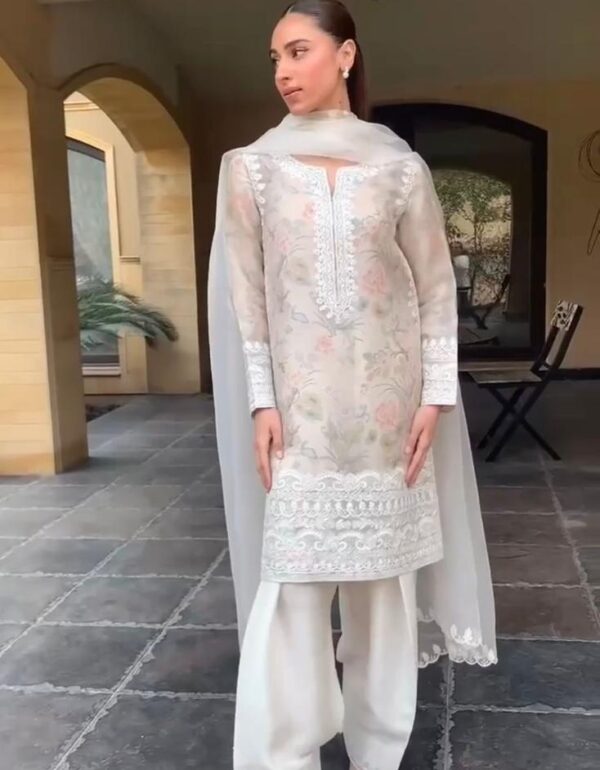 Regal White Starry Farshi Ensemble