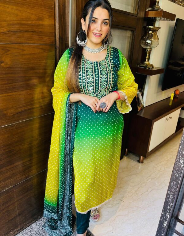 Regal Bandhani Luxe Suit Set
