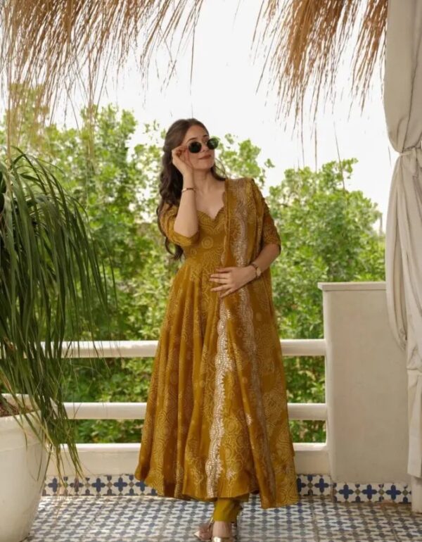 Regal Gold Luxe Boho Set