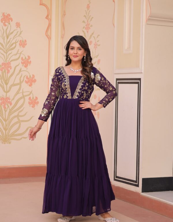Sunehri Saaz Premium Readymade Gown