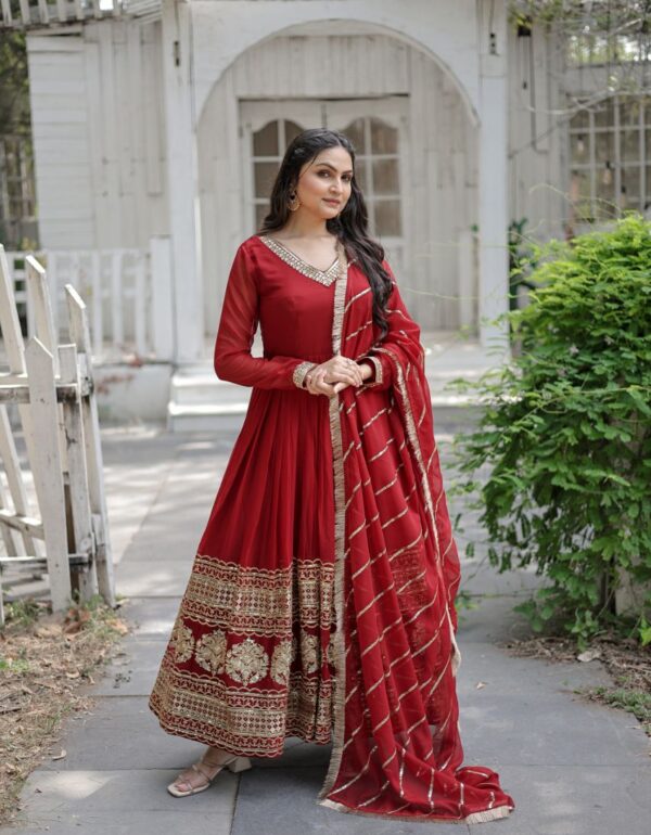 Royal Glow Embroidery Suit Set