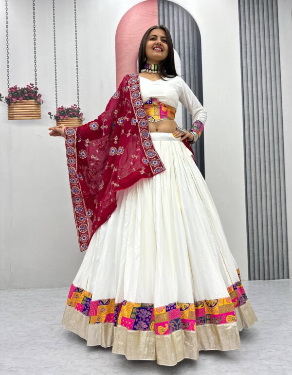 Navratri Glamour Elegant White Pure Cotton Lehenga Choli