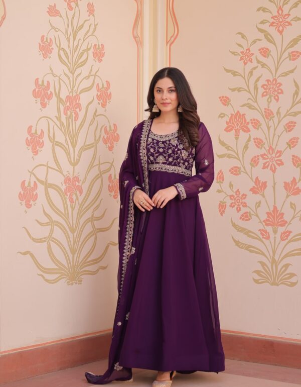 Shaahi Rang Embroidery Work Twin Princess Anarkali Gown