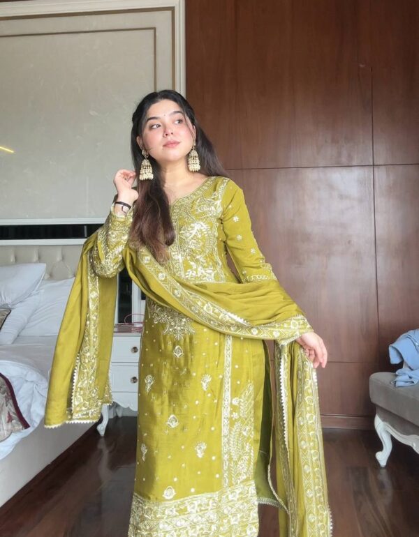 Lishika Traditional Embroidered Kurta Set with Dupatta