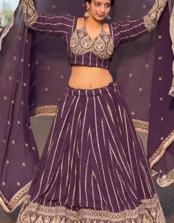 Nazakat-e-Noor: Purple Embroidered Lehenga Set