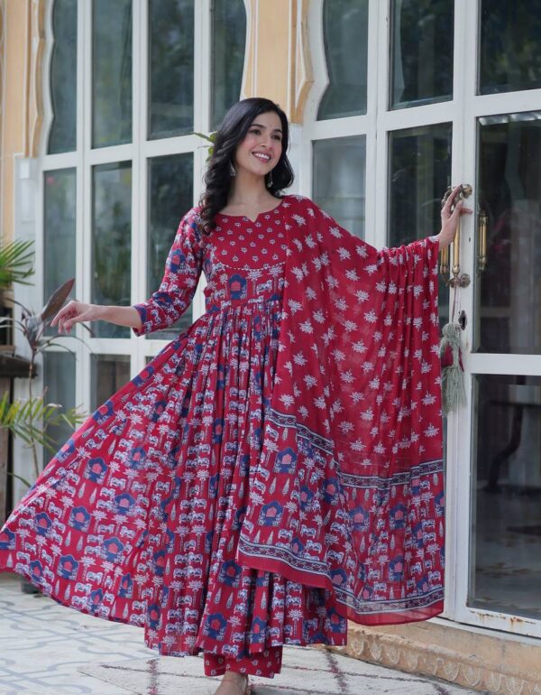 Mahira Grace In Vibrant Pure Cotton Suit