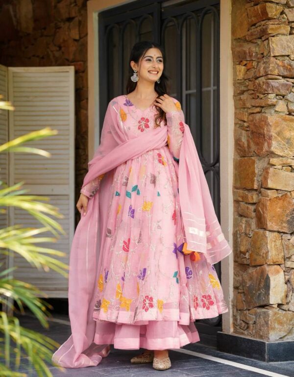 Jaipuri Petals Suit Set