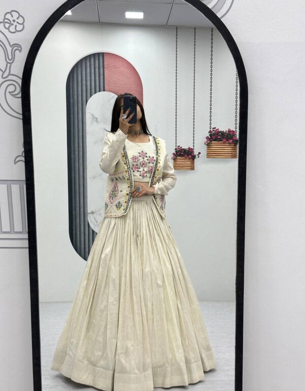 Noor-e-Nazaakat: Off-White Lehenga with Mirror Work Jacket